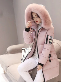 Casaco Feminino Para Inverno com Capuz e Gola Parka Elegante