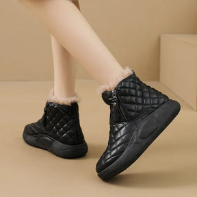 Bota Feminina Para Inverno com Zíper Solado Grosso