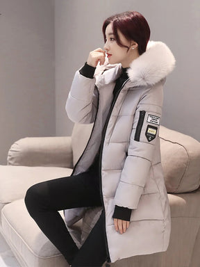 Casaco Feminino Para Inverno com Capuz e Gola Parka Elegante