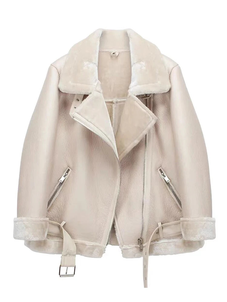 Casaco Feminino Acolchoado Faux com Gola