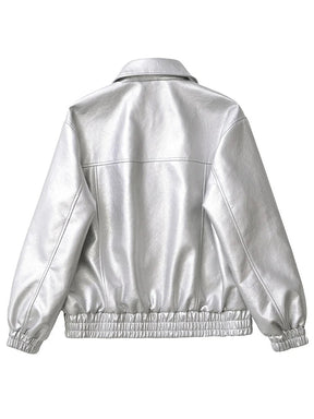 Casaco Feminino Curto em Faux Leather com Toque Vintage