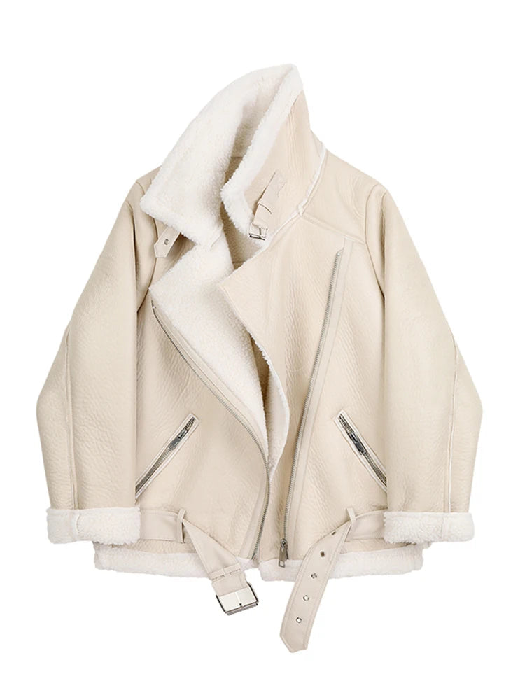 Casaco Feminino Acolchoado Faux com Gola
